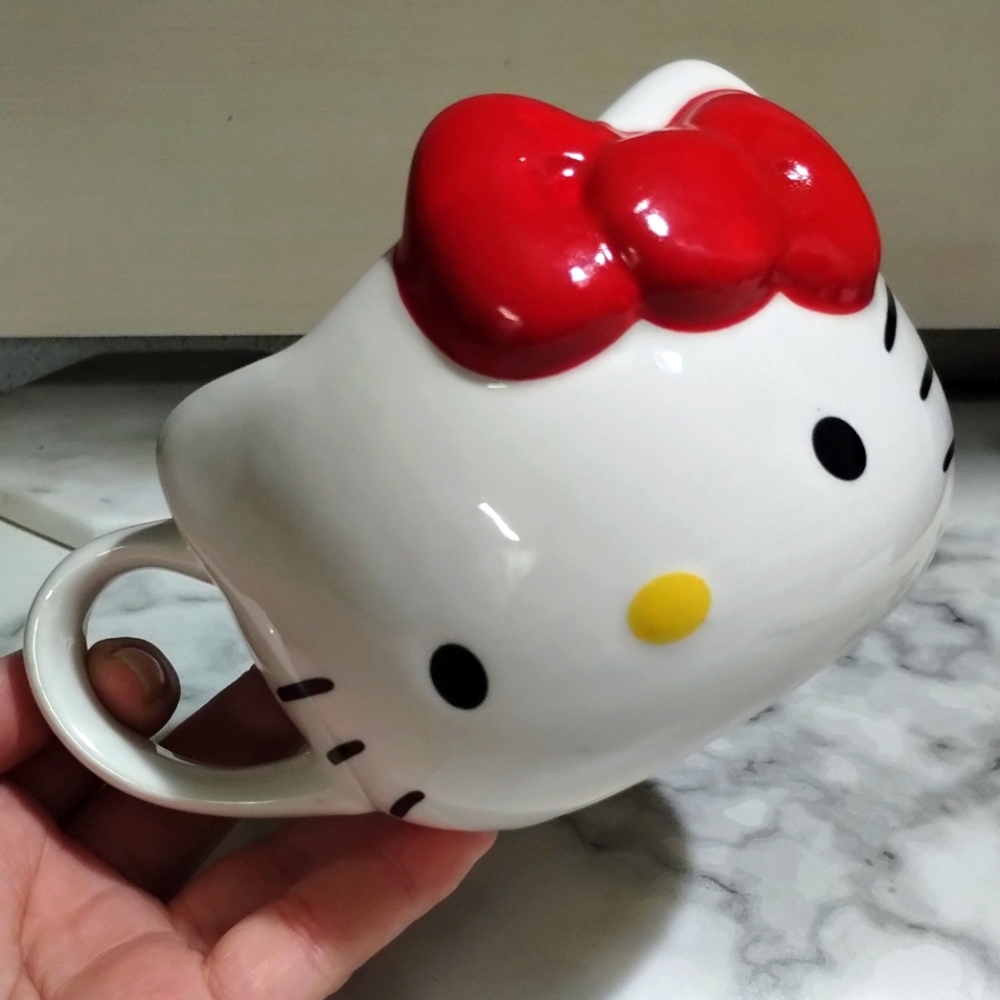 Hello Kitty Mug
